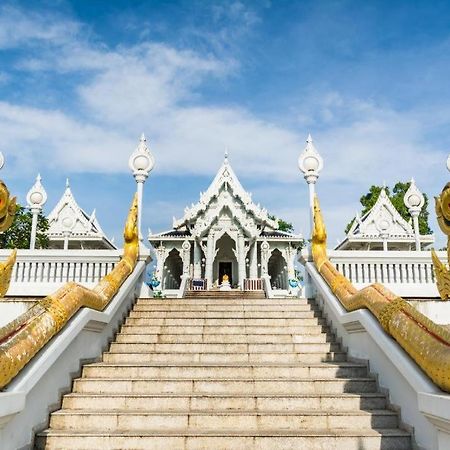 Oyo 1118 K L Boutique Hotel Krabi Bagian luar foto