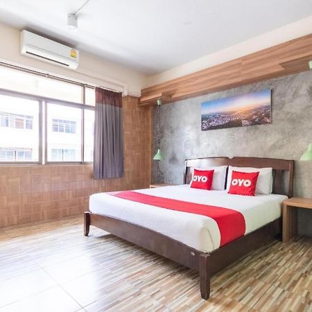 Oyo 1118 K L Boutique Hotel Krabi Bagian luar foto